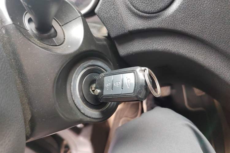 Used GAC Trumpchi GS5 2012 2.0L Manual Two-Wheel Drive Comfort Edition Vehicle Key