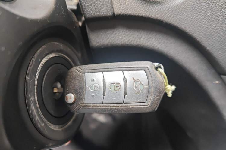 Used GAC Trumpchi GS5 2012 2.0L Manual Two-Wheel Drive Elite ESP Version Vehicle Key