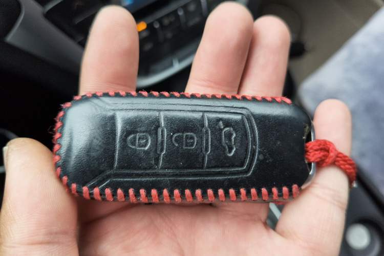 Used GAC Trumpchi GS5 2012 2.0L Automatic Two-Wheel Drive Anniversary Edition Vehicle Key