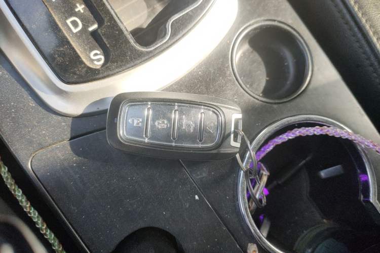 Used GAC Trumpchi GS5 2012 2.0L Automatic Two-Wheel Drive Anniversary Edition Vehicle Key