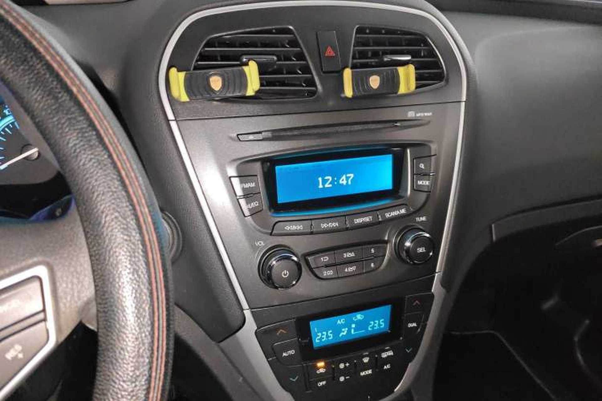 Used GAC Trumpchi GS5 2012 2.0L Automatic Two-Wheel Drive Anniversary Edition Audio And AC Panel