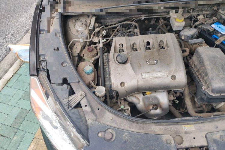 Used GAC Trumpchi GS5 2012 2.0L Automatic Two-Wheel Drive Anniversary Edition Engine Bay Right