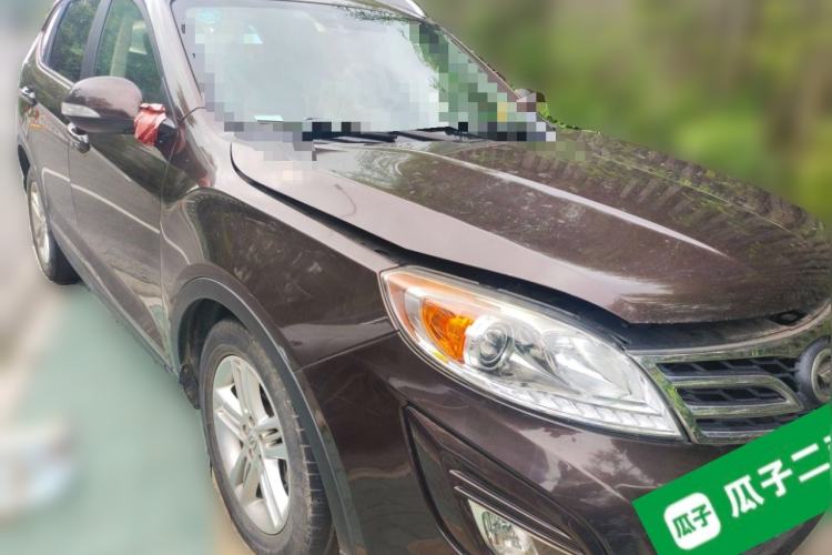 Used GAC Trumpchi GS5 2012 2.0L Automatic Two-Wheel Drive Anniversary Edition Front Right 45 Deg