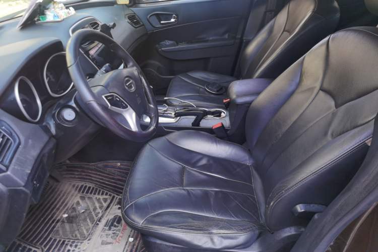Used GAC Trumpchi GS5 2012 2.0L Automatic Two-Wheel Drive Anniversary Edition Left Front Seat