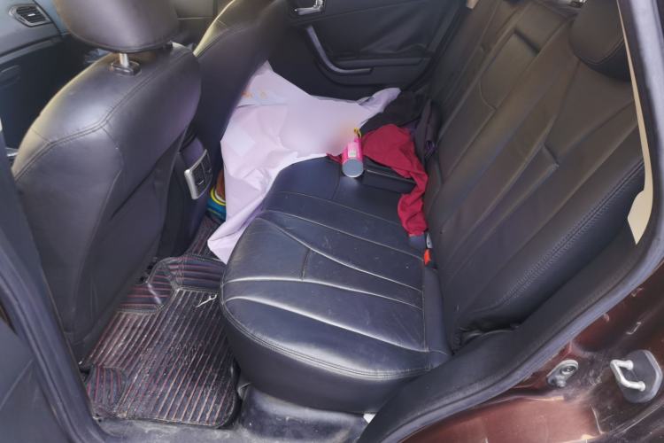 Used GAC Trumpchi GS5 2012 2.0L Automatic Two-Wheel Drive Anniversary Edition Left Rear Seat