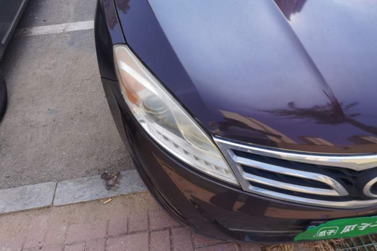 Used GAC Trumpchi GS5 2012 2.0L Automatic Two-Wheel Drive Anniversary Edition Right Front Headlight