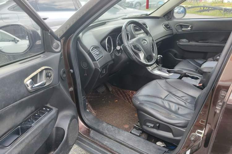 Used GAC Trumpchi GS5 2012 2.0L Automatic Two-Wheel Drive Anniversary Edition Driver Seat