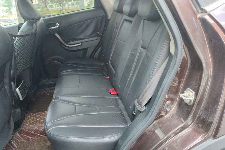 Used GAC Trumpchi GS5 2012 2.0L Automatic Two-Wheel Drive Anniversary Edition Left Rear Seat