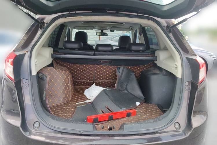 Used GAC Trumpchi GS5 2012 2.0L Automatic Two-Wheel Drive Anniversary Edition Trunk