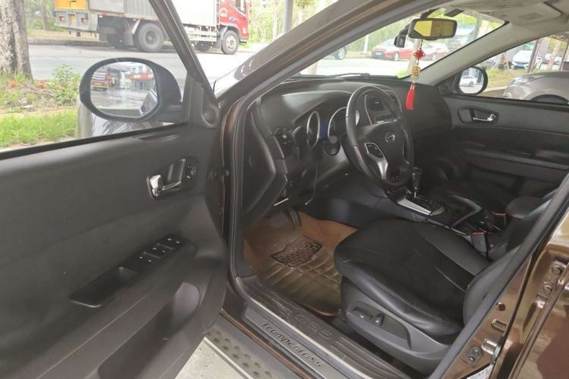 Used GAC Trumpchi GS5 2012 2.0L Automatic Two-Wheel Drive Anniversary Edition Driver Seat