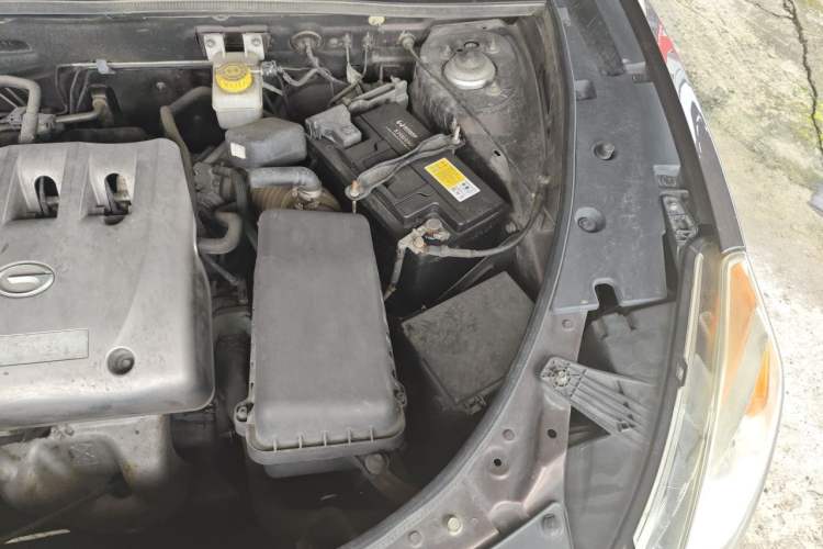 Used GAC Trumpchi GS5 2012 2.0L Automatic Two-Wheel Drive Anniversary Edition Engine Bay Left
