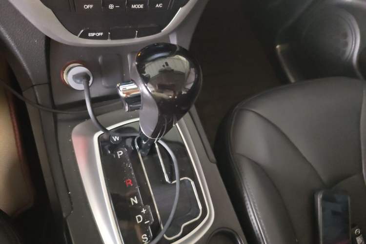 Used GAC Trumpchi GS5 2012 2.0L Automatic Two-Wheel Drive Anniversary Edition Gear Lever