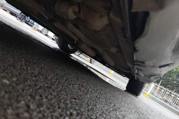 Used GAC Trumpchi GS5 2012 2.0L Manual Two-Wheel Drive Comfort Edition Chassis Rear Right
