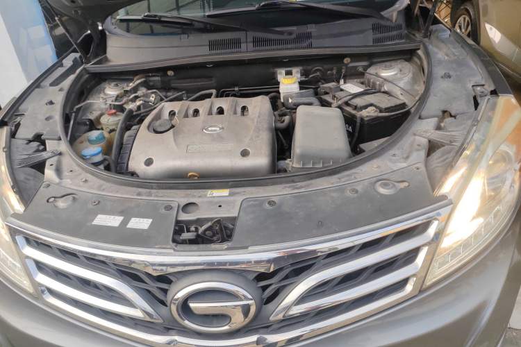 Used GAC Trumpchi GS5 2012 2.0L Manual Two-Wheel Drive Comfort Edition Engine Bay