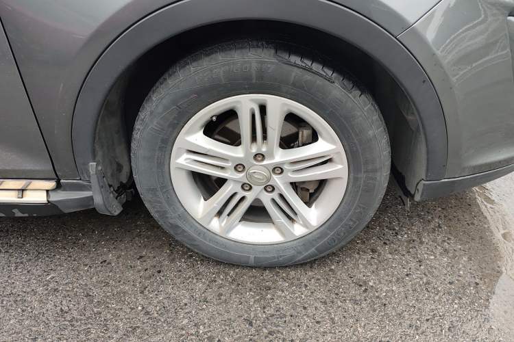 Used GAC Trumpchi GS5 2012 2.0L Manual Two-Wheel Drive Comfort Edition Right Front Wheel Hub