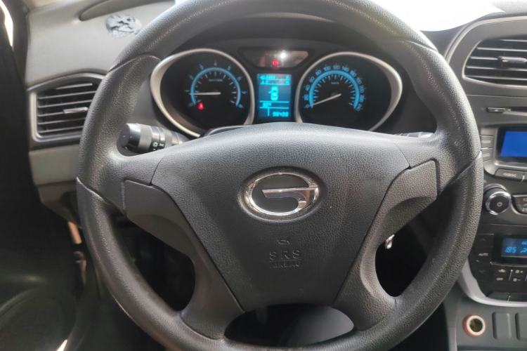 Used GAC Trumpchi GS5 2012 2.0L Manual Two-Wheel Drive Comfort Edition Steering Wheel