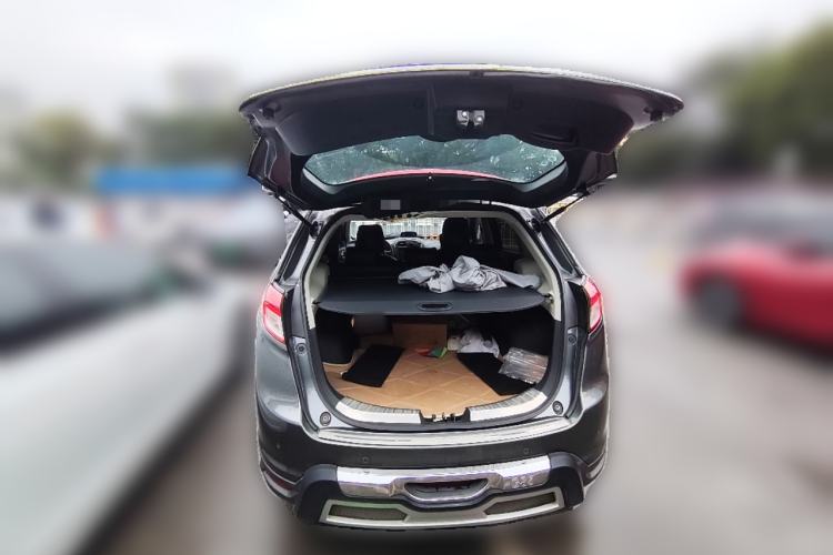 Used GAC Trumpchi GS5 2012 2.0L Manual Two-Wheel Drive Comfort Edition Trunk