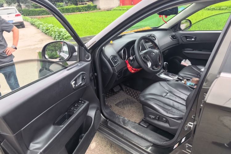 Used GAC Trumpchi GS5 2012 2.0L Automatic Two-Wheel Drive Prestige Edition Driver Seat