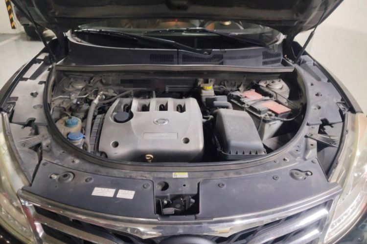 Used GAC Trumpchi GS5 2012 2.0L Manual Two-Wheel-Drive Anniversary Limited Edition Engine Bay