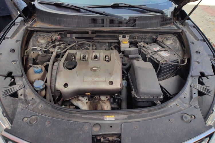 Used GAC Trumpchi GS5 2012 2.0L Manual Two-Wheel Drive Elite ESP Version Engine Bay
