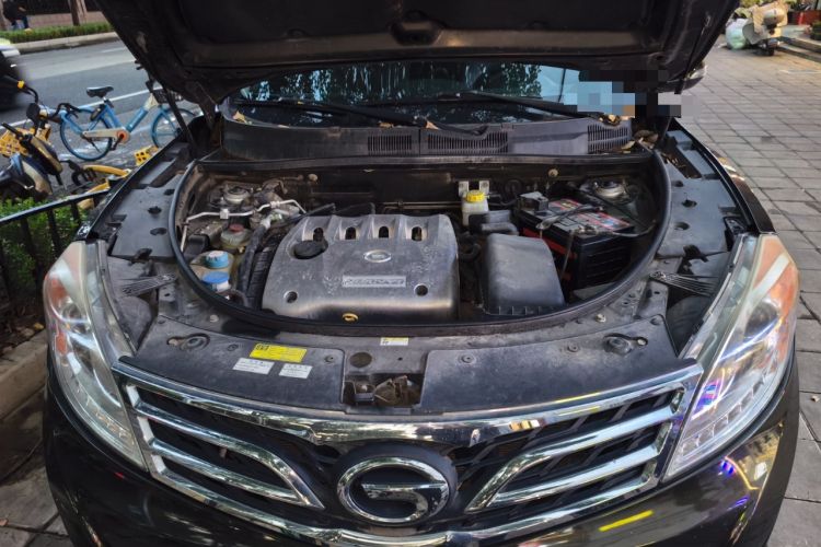 Used GAC Trumpchi GS5 2012 2.0L Manual Two-Wheel Drive Elite Edition Engine Bay