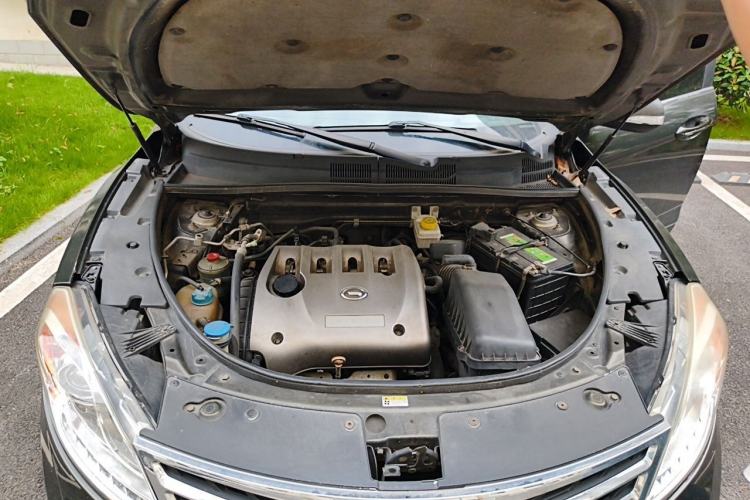 Used GAC Trumpchi GS5 2012 2.0L Automatic Two-Wheel Drive Luxury Edition Engine Bay