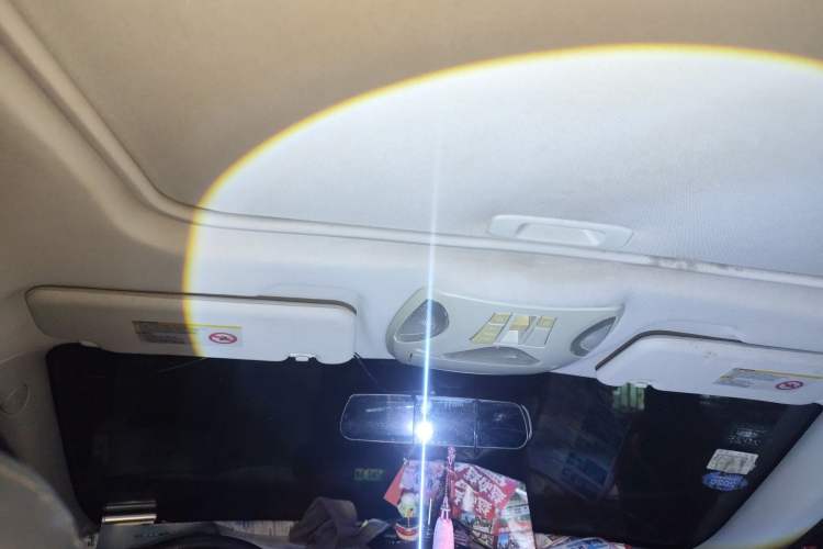 Used GAC Trumpchi GS5 2012 2.0L Manual Two-Wheel-Drive Anniversary Limited Edition Headliner