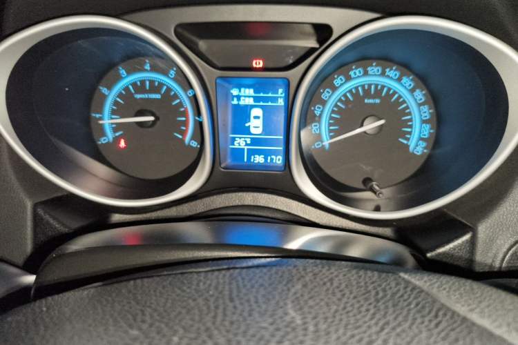 Used GAC Trumpchi GS5 2012 2.0L Manual Two-Wheel Drive Comfort Edition Instrument Cluster