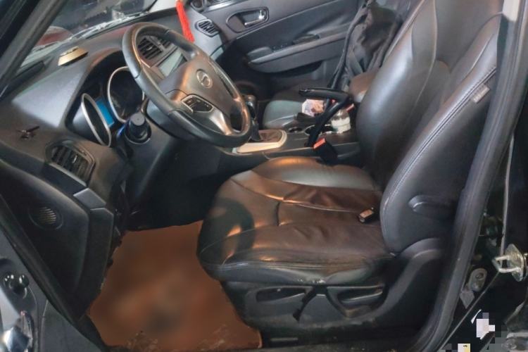 Used GAC Trumpchi GS5 2012 2.0L Manual Two-Wheel-Drive Anniversary Limited Edition Left Front Seat