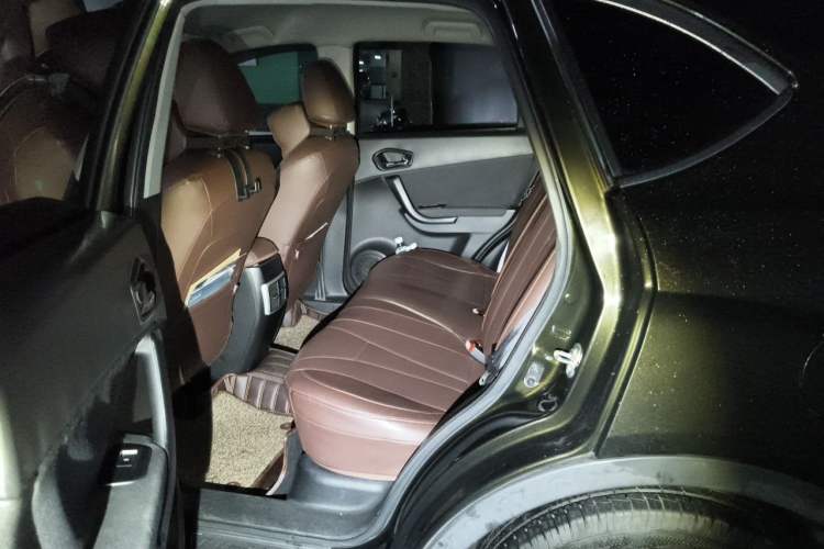 Used GAC Trumpchi GS5 2012 2.0L Manual Two-Wheel Drive Comfort Edition Left Rear Seat