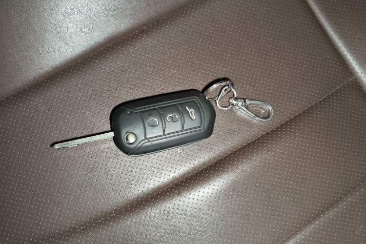 Used GAC Trumpchi GS5 2012 2.0L Manual Two-Wheel Drive Comfort Edition Vehicle Key