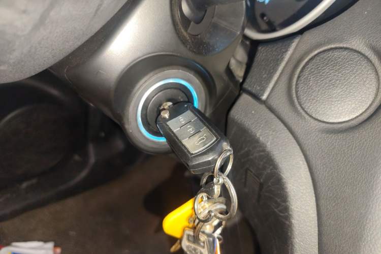 Used GAC Trumpchi GS5 2012 2.0L Manual Two-Wheel-Drive Anniversary Limited Edition Vehicle Key