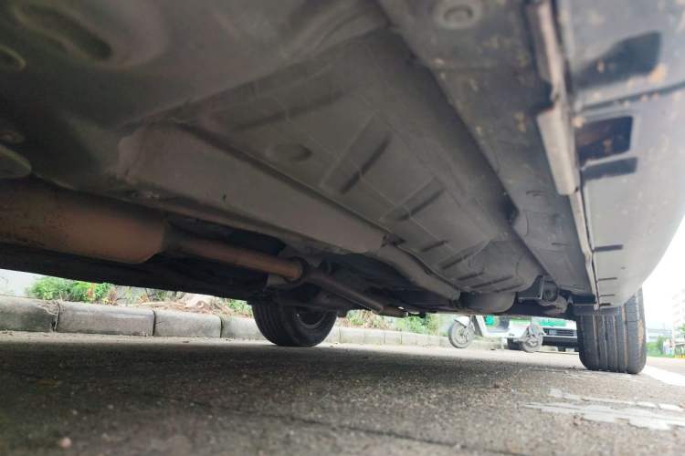 Used GAC Trumpchi GS5 2012 2.0L Automatic Two-Wheel Drive Anniversary Edition Chassis Front Left