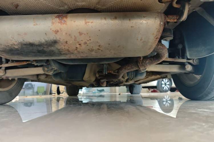 Used GAC Trumpchi GS5 2012 2.0L Manual Two-Wheel Drive Comfort Edition Chassis Rear