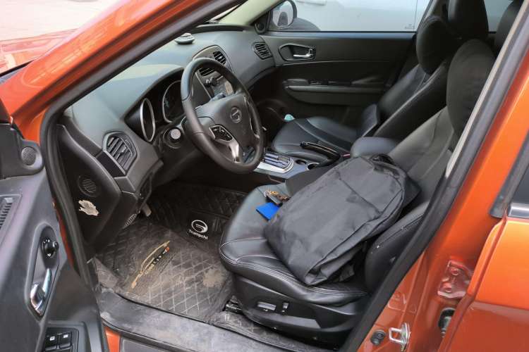 Used GAC Trumpchi GS5 2012 2.0L Automatic Two-Wheel Drive Anniversary Edition Left Front Seat