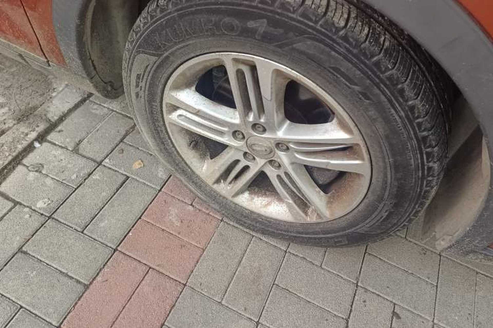 Used GAC Trumpchi GS5 2012 2.0L Automatic Two-Wheel Drive Elite Edition Right Front Wheel Hub