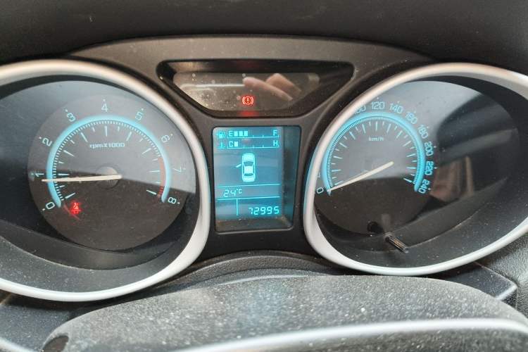 Used GAC Trumpchi GS5 2012 2.0L Manual Two-Wheel Drive Comfort Edition Instrument Cluster
