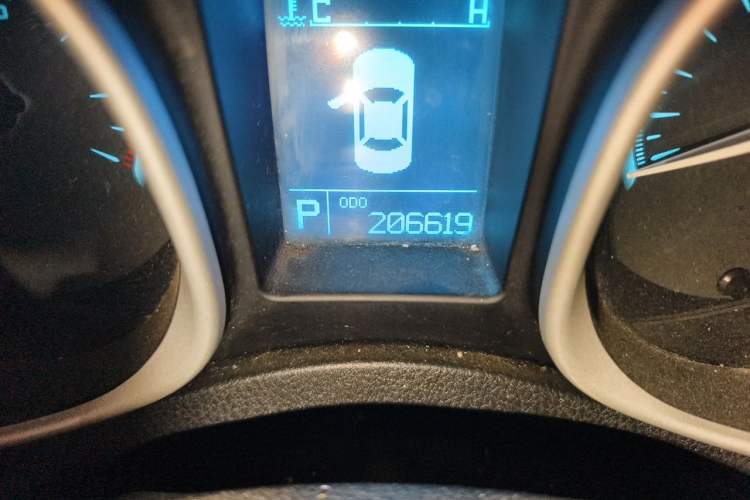 Used GAC Trumpchi GS5 2012 2.0L Automatic Two-Wheel Drive Anniversary Edition Odometer Close Up