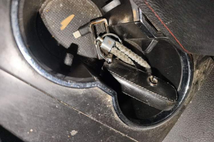 Used GAC Trumpchi GS5 2012 2.0L Automatic Two-Wheel Drive Anniversary Edition Vehicle Key