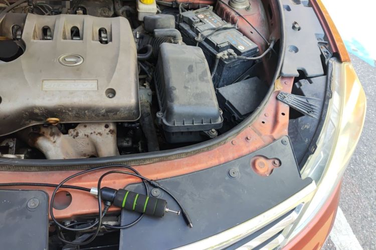Used GAC Trumpchi GS5 2012 2.0L Automatic Two-Wheel Drive Anniversary Edition Engine Bay Left