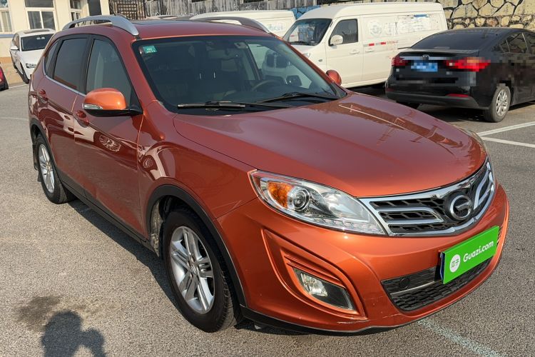 Used GAC Trumpchi GS5 2012 2.0L Automatic Two-Wheel Drive Anniversary Edition Front Right 45 Deg