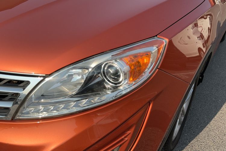 Used GAC Trumpchi GS5 2012 2.0L Automatic Two-Wheel Drive Anniversary Edition Left Front Headlight