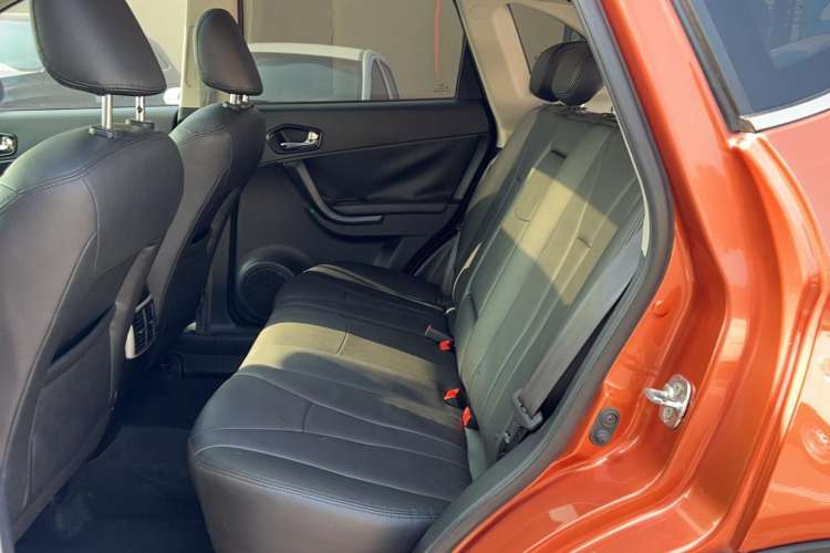 Used GAC Trumpchi GS5 2012 2.0L Automatic Two-Wheel Drive Anniversary Edition Left Rear Seat