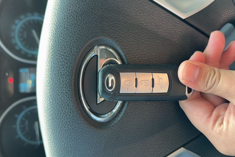Used GAC Trumpchi GS5 2012 2.0L Automatic Two-Wheel Drive Anniversary Edition Vehicle Key