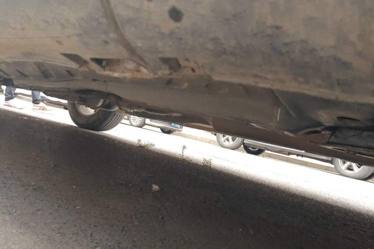 Used GAC Trumpchi GS5 2012 2.0L Automatic Two-Wheel Drive Anniversary Edition Chassis Front Right