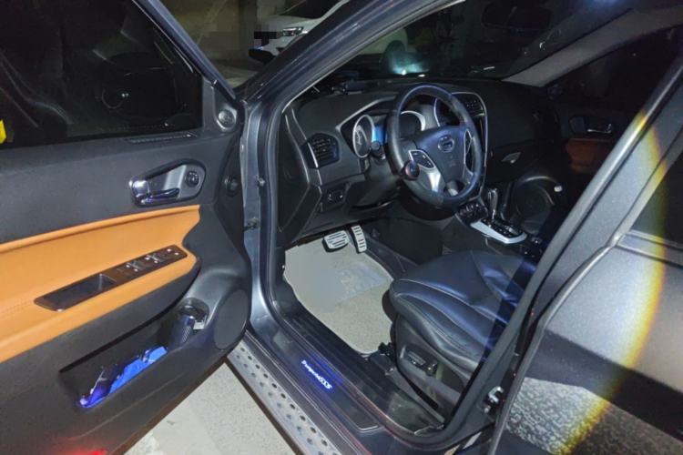 Used GAC Trumpchi GS5 2012 2.0L Automatic Two-Wheel Drive Luxury Edition Driver Seat