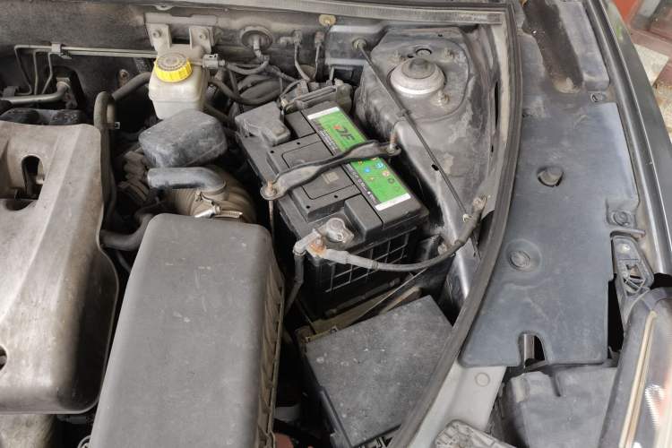 Used GAC Trumpchi GS5 2012 2.0L Manual Two-Wheel Drive Comfort Edition Engine Bay Left