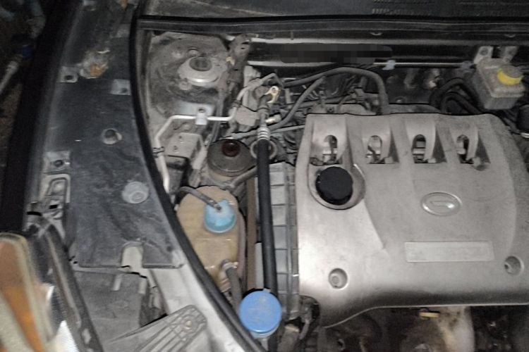 Used GAC Trumpchi GS5 2012 2.0L Automatic Two-Wheel Drive Anniversary Edition Engine Bay Right