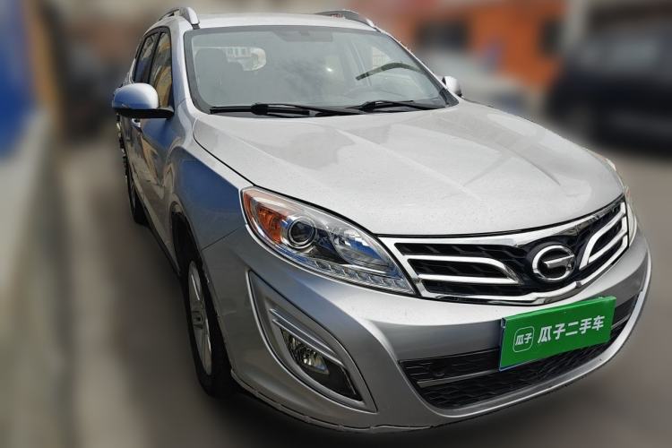 Used GAC Trumpchi GS5 2012 2.0L Automatic Two-Wheel Drive Anniversary Edition Front Right 45 Deg