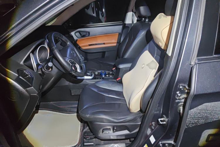 Used GAC Trumpchi GS5 2012 2.0L Automatic Two-Wheel Drive Luxury Edition Left Front Seat
